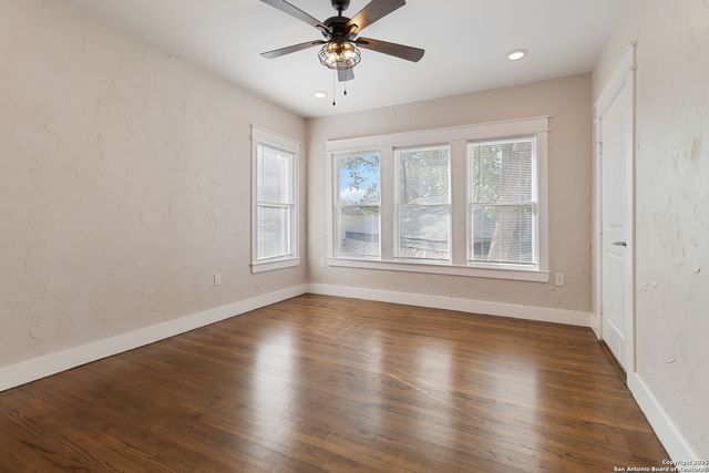 424 Club, San Antonio, TX 78201