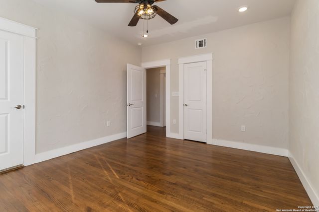 424 Club, San Antonio, TX 78201