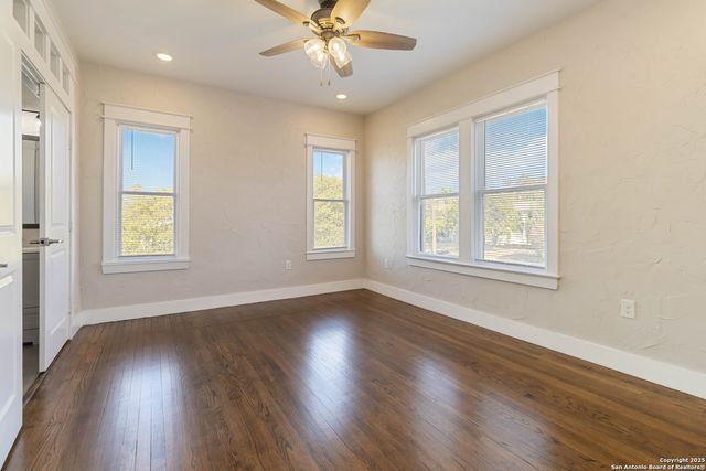 424 Club, San Antonio, TX 78201