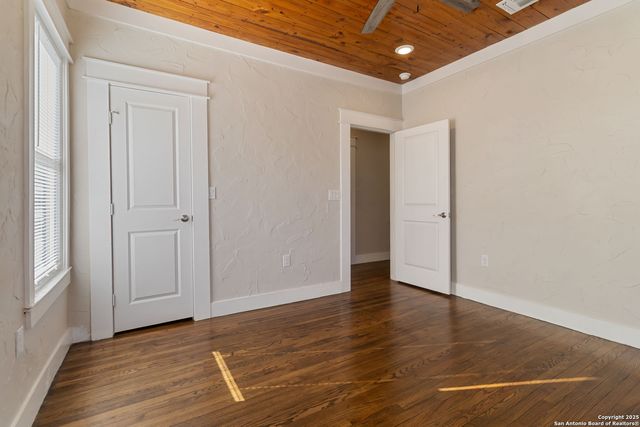 424 Club, San Antonio, TX 78201