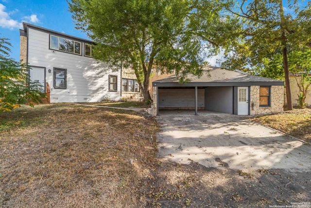 424 Club, San Antonio, TX 78201