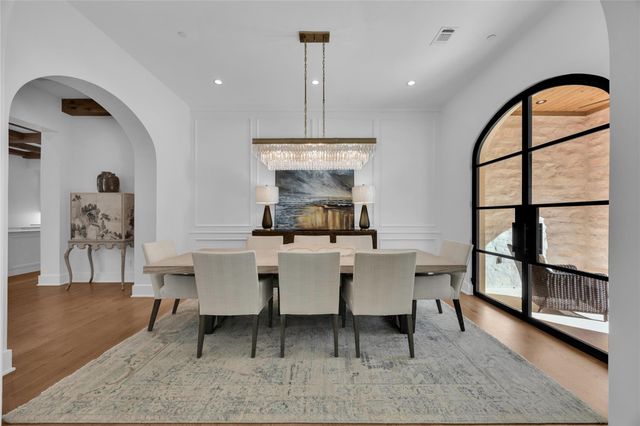 5009 Timberline DR, Austin, TX 78746