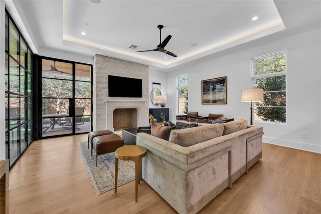 5009 Timberline DR, Austin, TX 78746