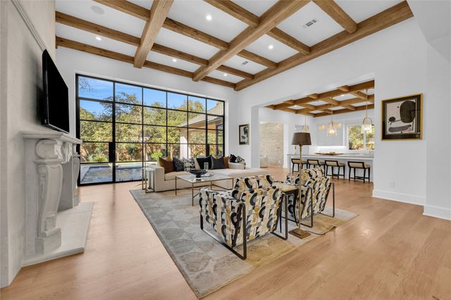 5009 Timberline DR, Austin, TX 78746