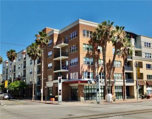 300 E 4th 215, Long Beach, CA 90802