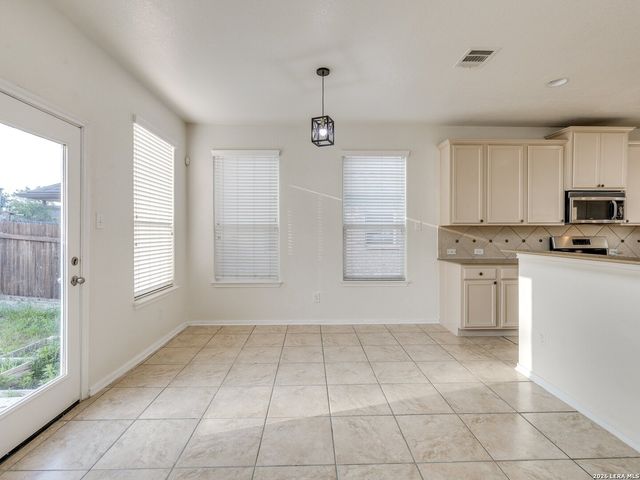24822 CATALAN CLIFF, San Antonio, TX 78261