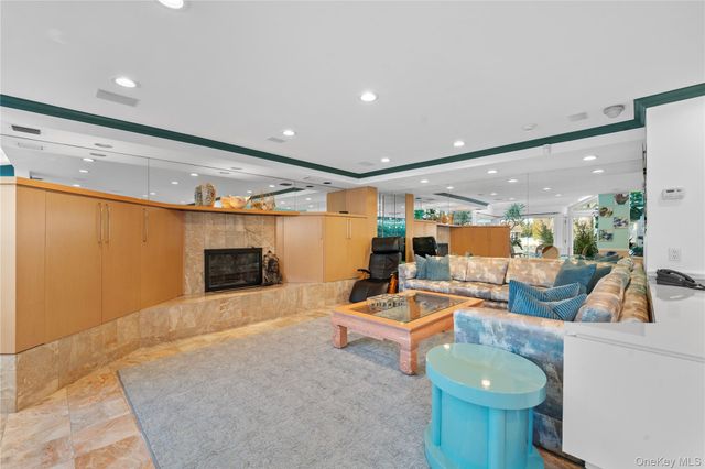 1416 Bay Boulevard, Atlantic Beach, NY 11509