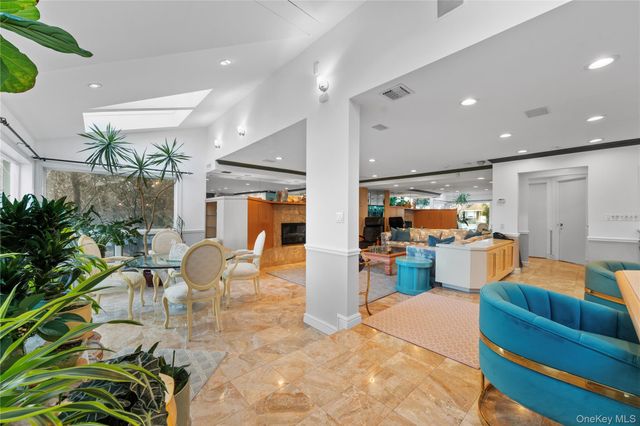 1416 Bay Boulevard, Atlantic Beach, NY 11509