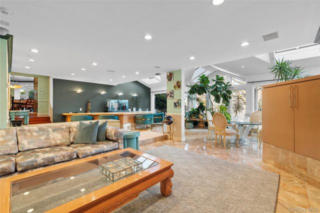 1416 Bay Boulevard, Atlantic Beach, NY 11509