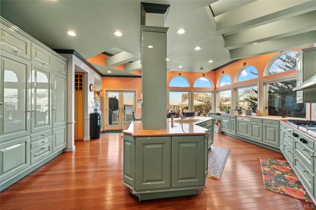 1416 Bay Boulevard, Atlantic Beach, NY 11509