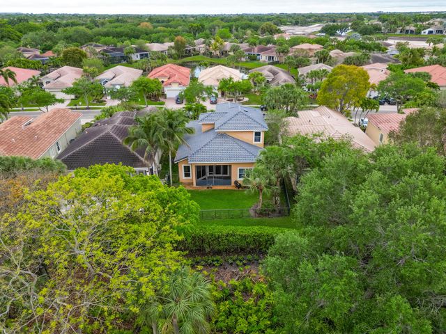7233 NW 116th Way, Parkland, FL 33076