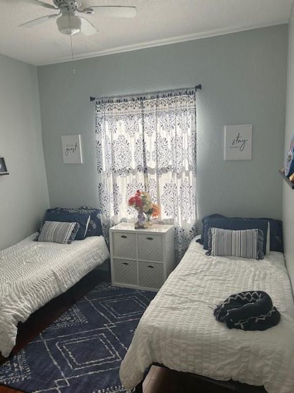 Image 11 of property listing at 7233 NW 116th Way, Parkland, FL 33076