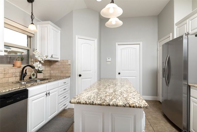 6324 Harold Creek Drive, Fort Worth, TX 76179