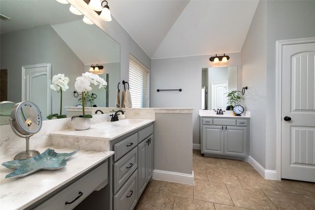 6324 Harold Creek Drive, Fort Worth, TX 76179