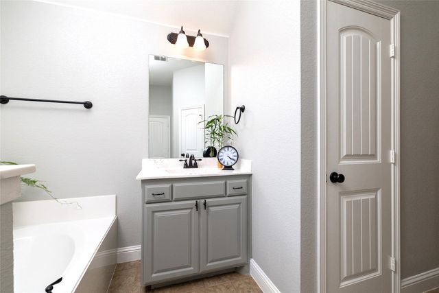 6324 Harold Creek Drive, Fort Worth, TX 76179