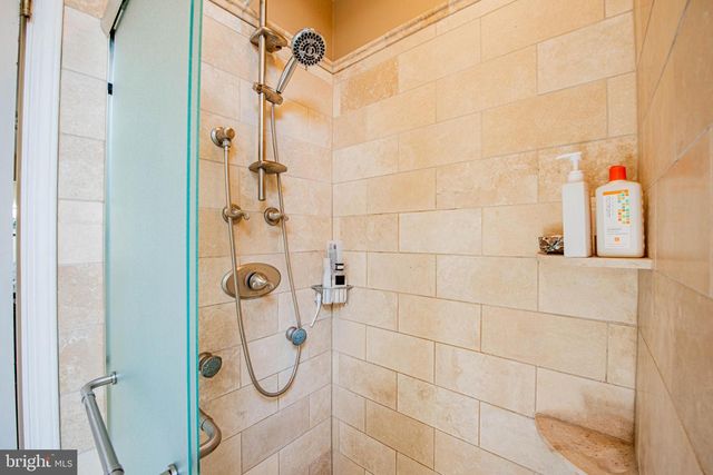 1025 CARRIAGE LN, Blue Bell, PA 19422