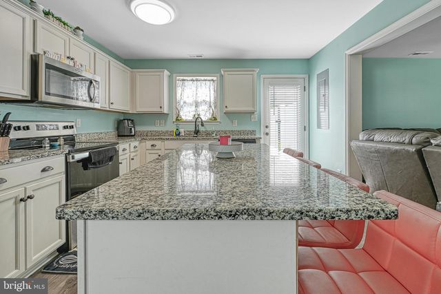 307 CARDINAL, Louisa, VA 23093