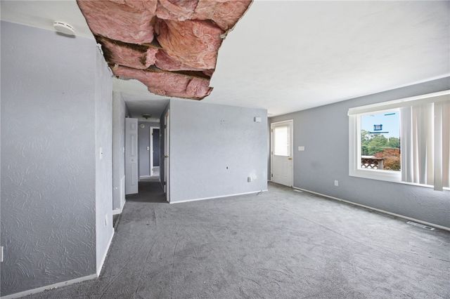 235 Grant Ave, Whitaker, PA 15120