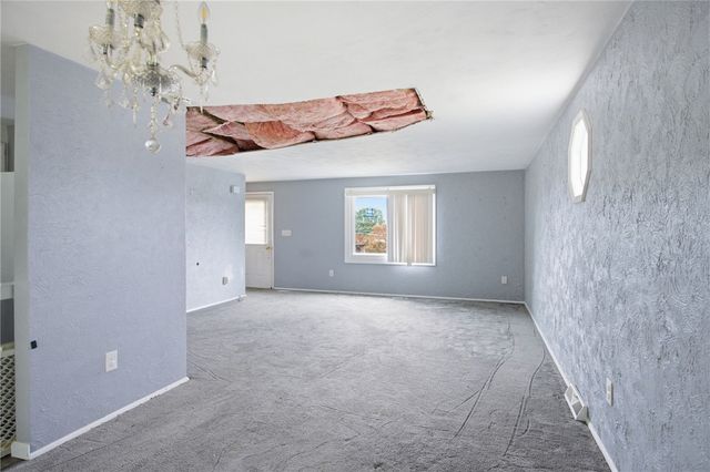 235 Grant Ave, Whitaker, PA 15120