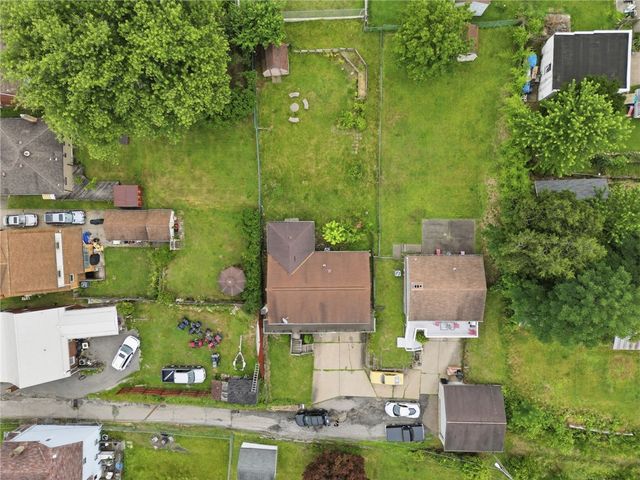 235 Grant Ave, Whitaker, PA 15120