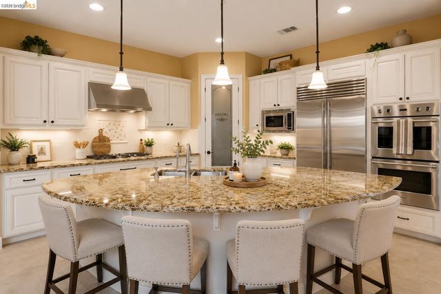 1700 Ashbourne Pl, Brentwood, CA 94513