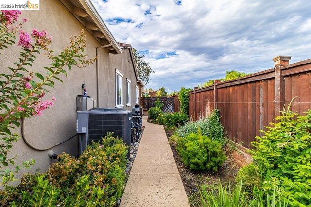 1700 Ashbourne Pl, Brentwood, CA 94513