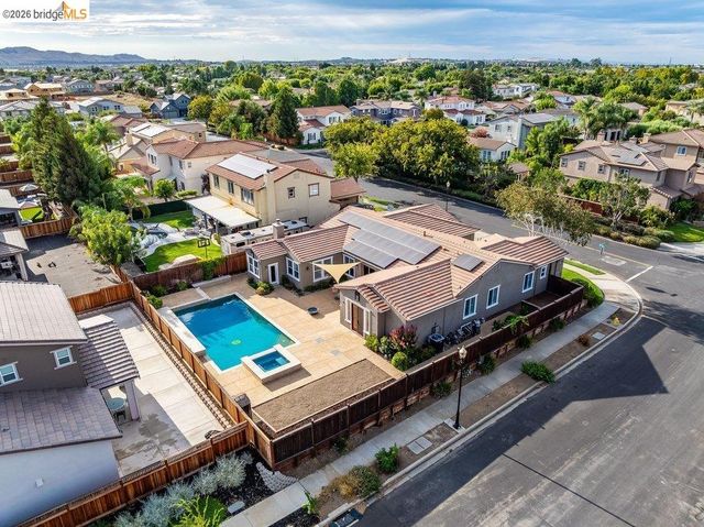 1700 Ashbourne Pl, Brentwood, CA 94513
