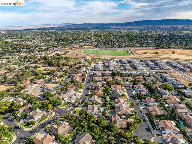 1700 Ashbourne Pl, Brentwood, CA 94513