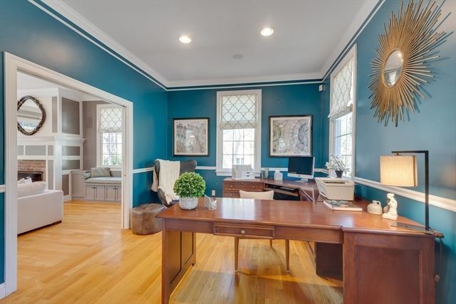 89 Green St, Needham, MA 02492