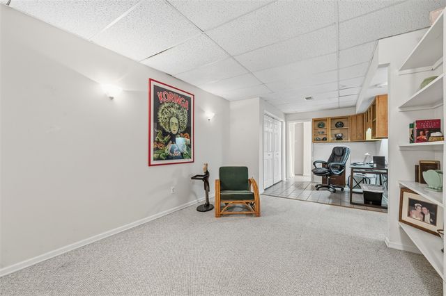 8933 W F Avenue, Kalamazoo, MI 49009