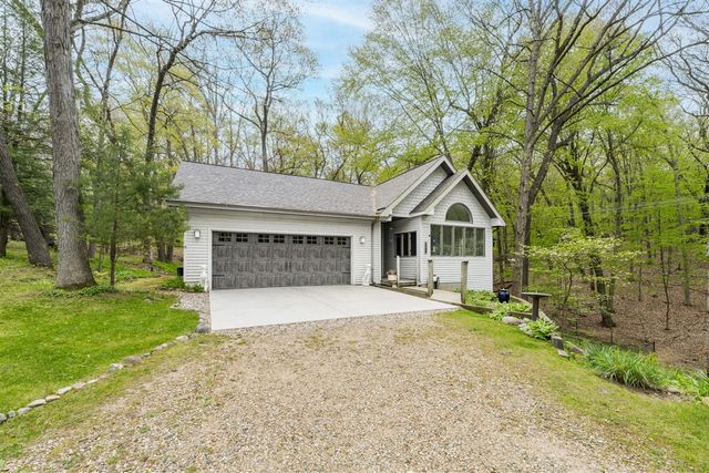 8933 W F Avenue, Kalamazoo, MI 49009