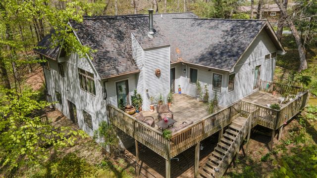 8933 W F Avenue, Kalamazoo, MI 49009