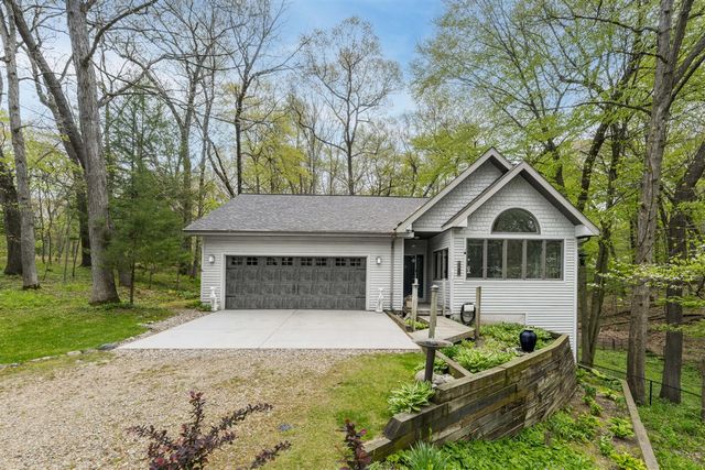 8933 W F Avenue, Kalamazoo, MI 49009