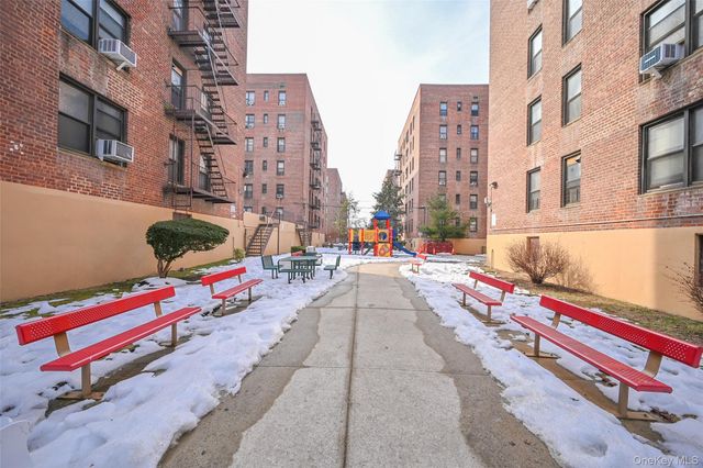 33-26 92 Street 4X, Jackson Heights, NY 11372