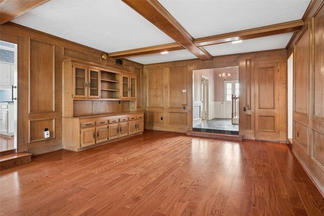 2723 Lawtherwood Court, Dallas, TX 75214