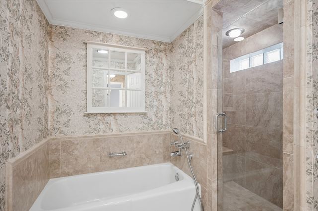 2723 Lawtherwood Court, Dallas, TX 75214