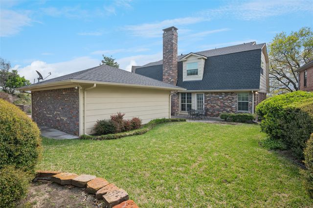 2723 Lawtherwood Court, Dallas, TX 75214