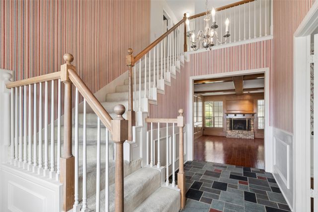 2723 Lawtherwood Court, Dallas, TX 75214