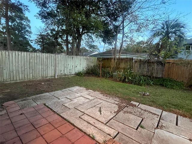 9723 Halkirk Street, Spring, TX 77379