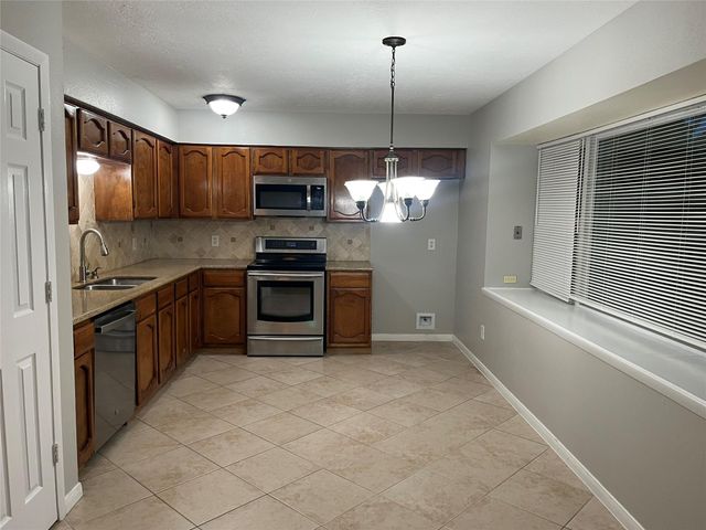 9723 Halkirk Street, Spring, TX 77379