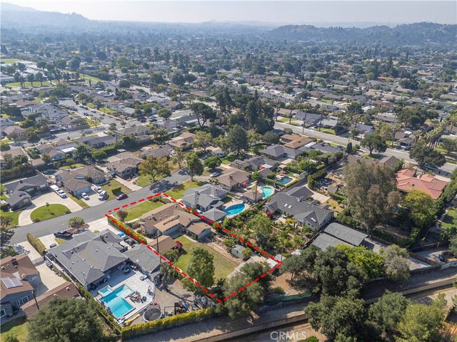 543 Ranch Lane, Glendora, CA 91741