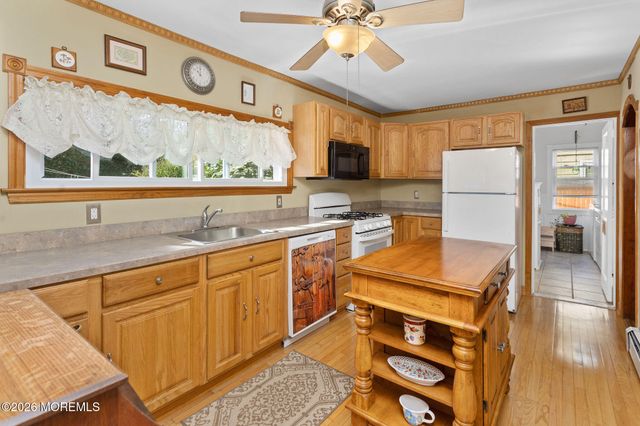 425 Hessler Way, Brick, NJ 08723