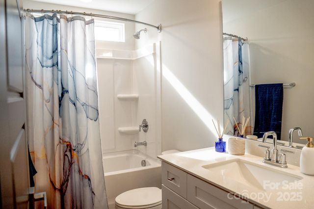 6288 Culbert Street, Harrisburg, NC 28075