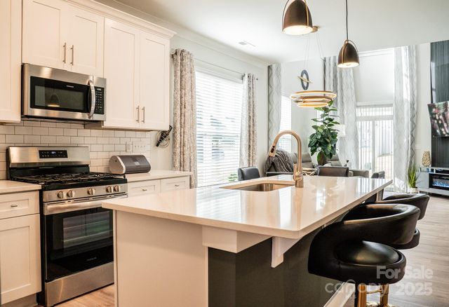 6288 Culbert Street, Harrisburg, NC 28075