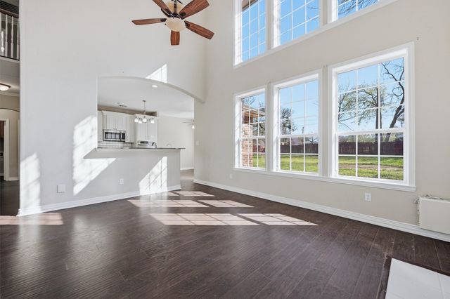 1419 N Grand Avenue, Sherman, TX 75090