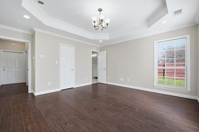 1419 N Grand Avenue, Sherman, TX 75090