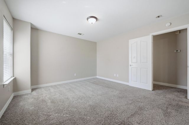 1419 N Grand Avenue, Sherman, TX 75090