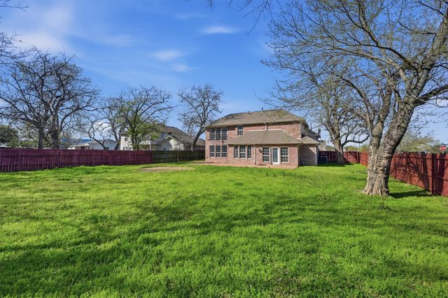1419 N Grand Avenue, Sherman, TX 75090