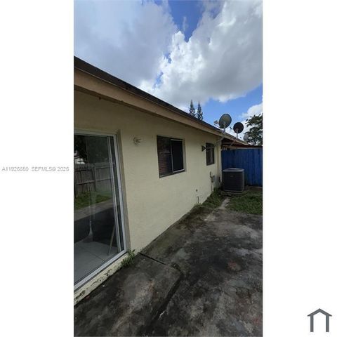 13993 SW 280th Ter, Homestead, FL 33033