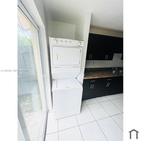 13993 SW 280th Ter, Homestead, FL 33033